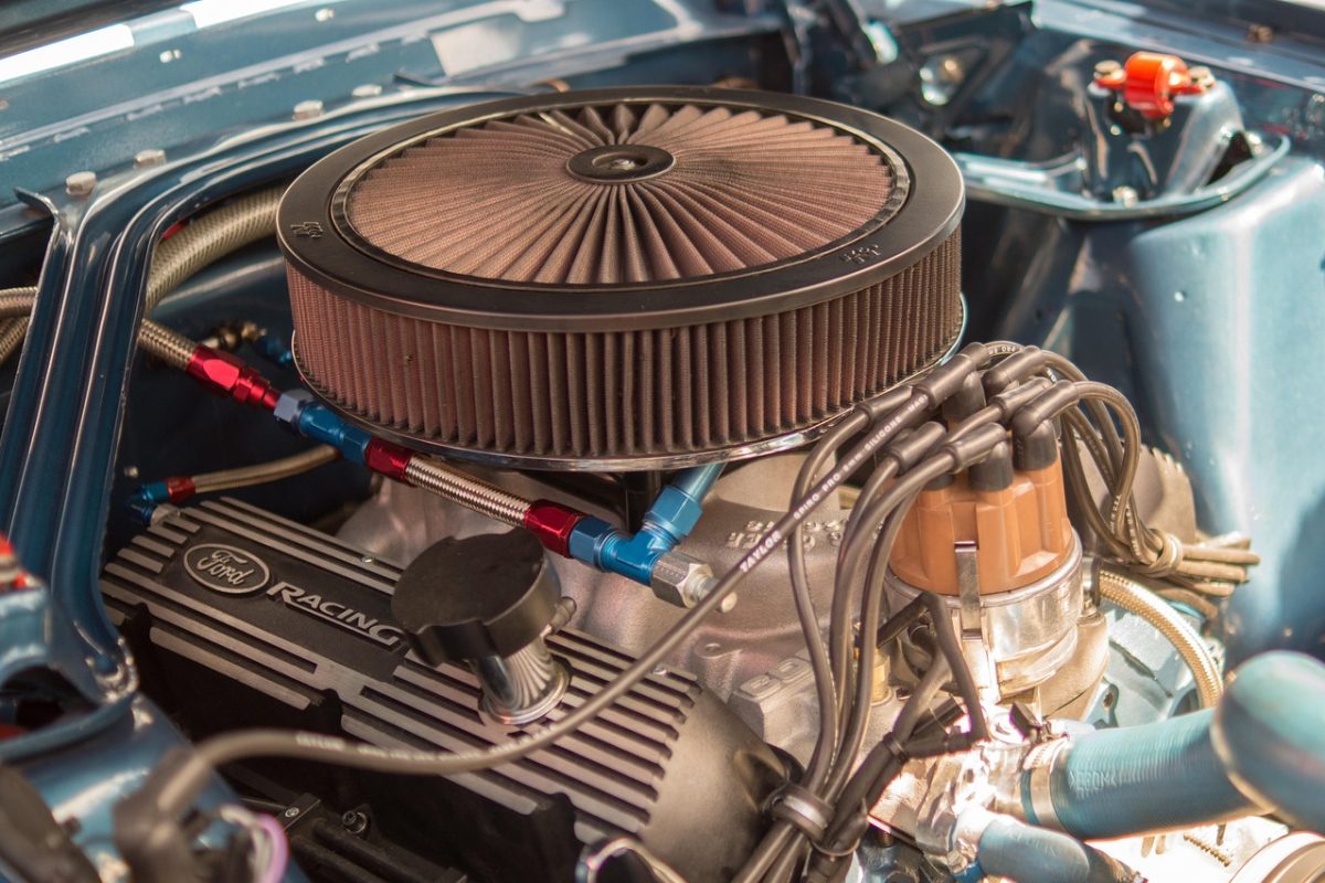 Entretenir un moteur hybride : guide pratique