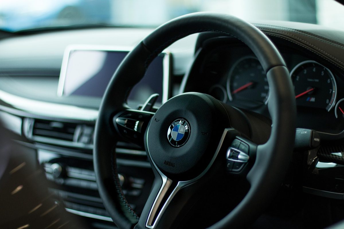 Garmin ou TomTom : quel GPS voiture choisir ?