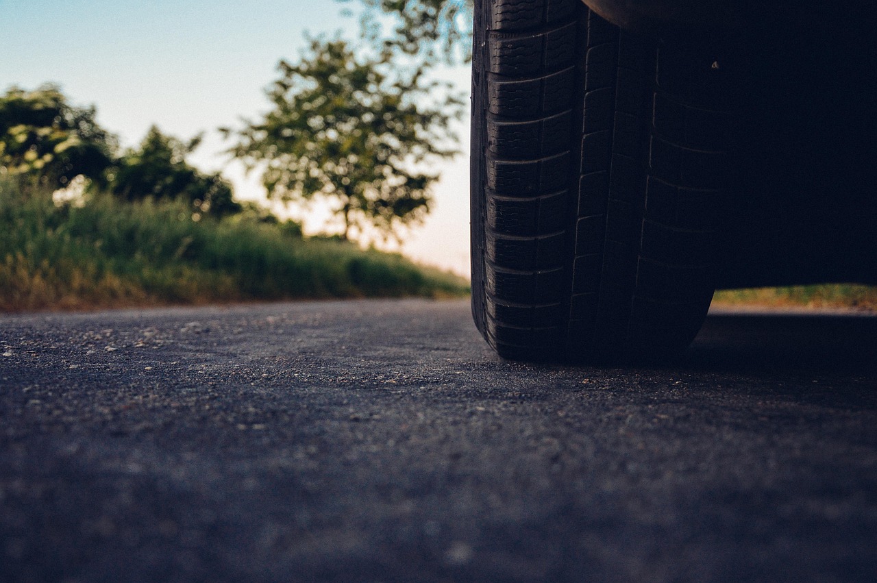 Préparer un trajet en voiture en sécurité et en conformité